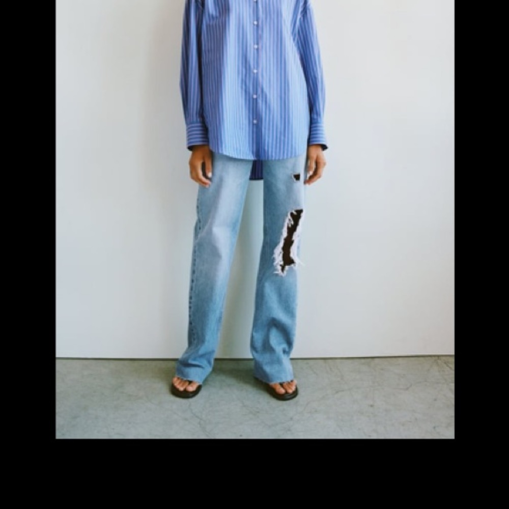 ZARA wide leg ripped jeans